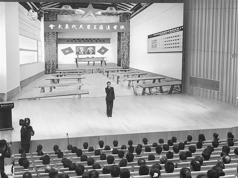 蘭州市開展“學黨史、頌黨恩、跟黨走”紅色文化進校園活動