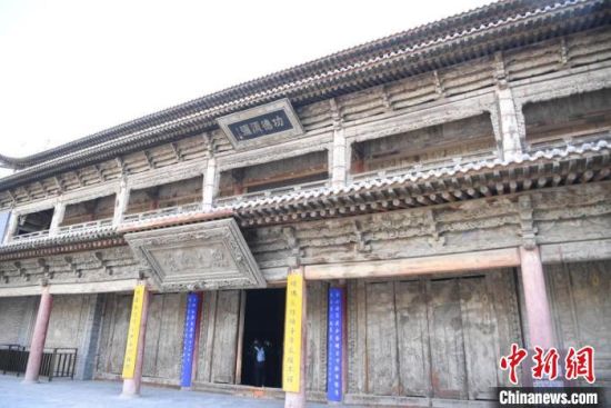 圖為張掖大佛寺建筑外圍。　楊艷敏 攝
