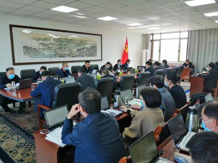 10月17日，金昌市紀(jì)委召開常委會（擴(kuò)大）會議，專題學(xué)習(xí)交流習(xí)近平總書記代表第十九屆中央委員會向黨的二十大所作的報告，研究學(xué)習(xí)宣傳貫徹落實工作。.jpg