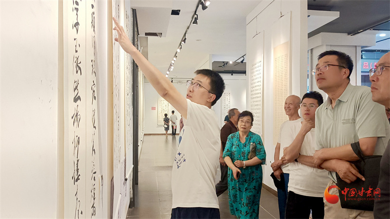 江蘇無(wú)錫攜30位書法名家作品走進(jìn)蘭州 隴上勁吹“太湖風(fēng)”