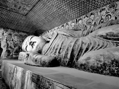 六場(chǎng)敦煌藝術(shù)展在北京次第綻放
